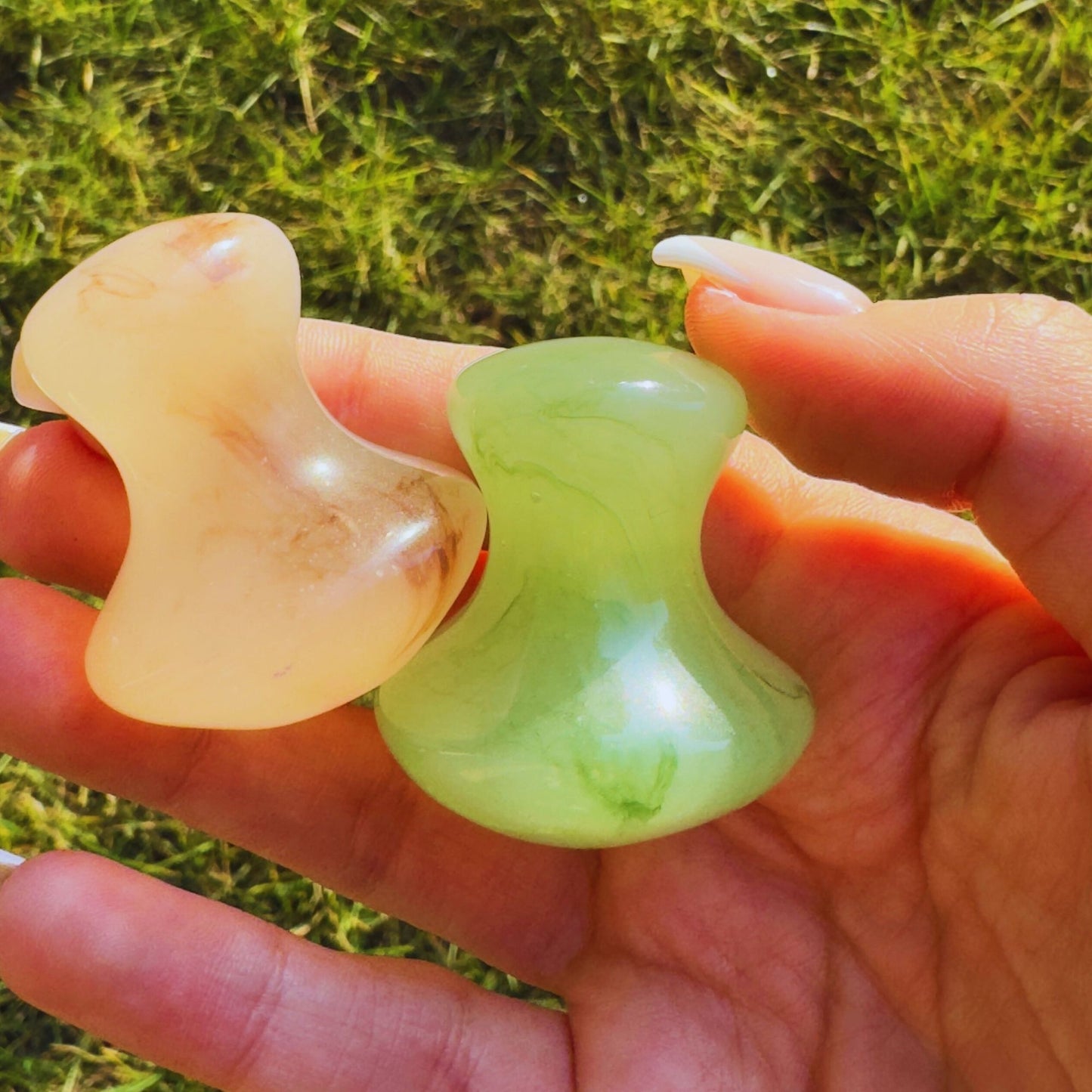 Scraping Massage Tool, Natural Rose Quartz-Green Mushroom Shape Stone, Beauty Gift, Eye Neck Health Skin Care Guasha Spa Tool